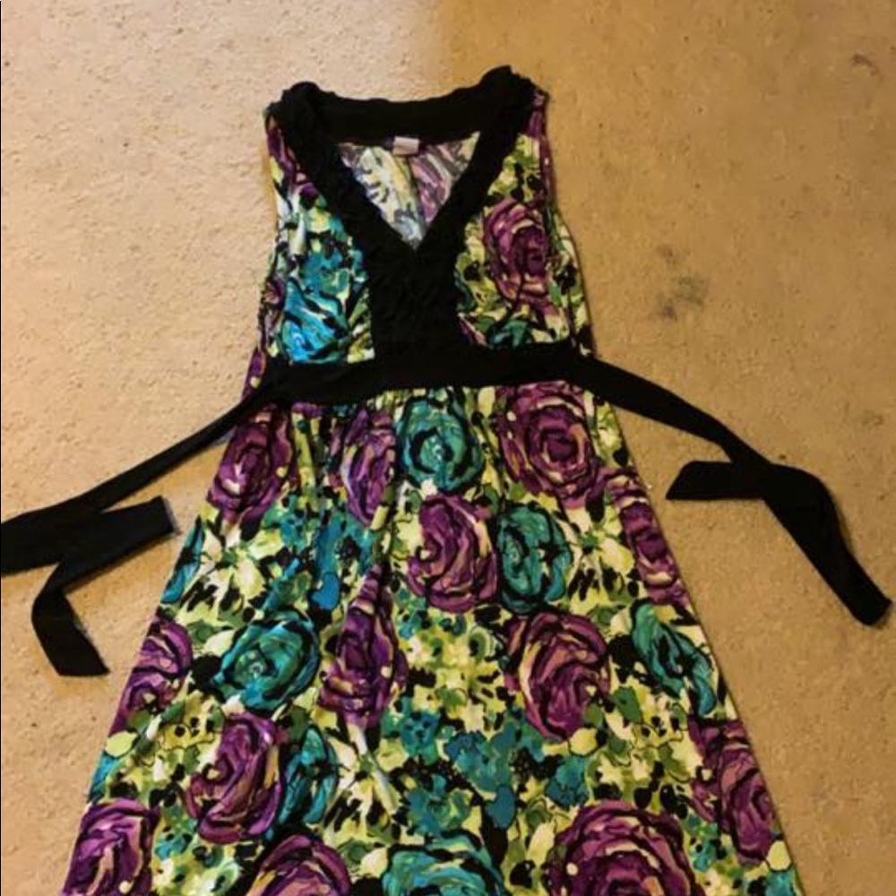 Sleeveless dress